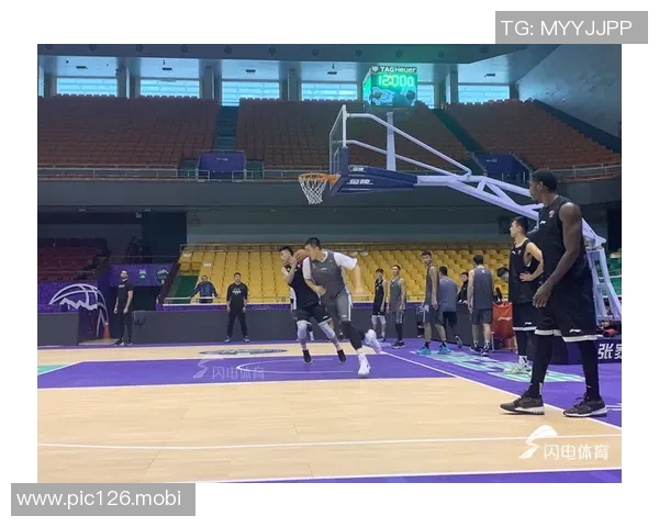 主场迎强敌盼止颓 山东高速男篮今晚迎战广州龙狮